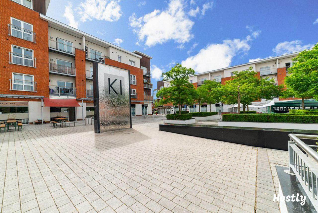 Puffin Way - Comfortable, Spacious House With Parking Ридинг Экстерьер фото